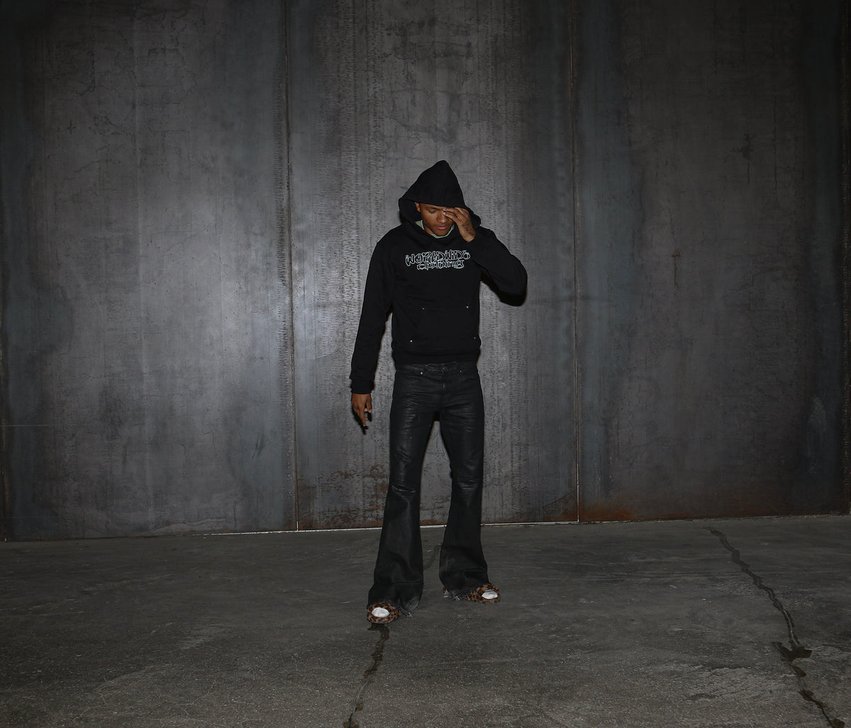 STRIKER HOODIE